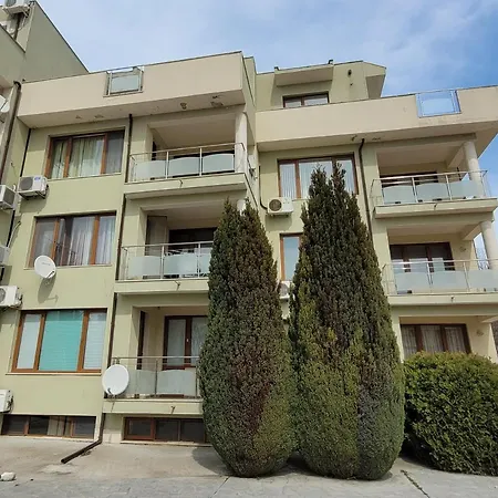 Laguna Alba Apartmán *