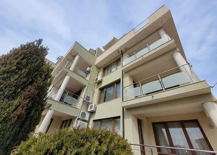 Laguna Alba Апартамент Каварна