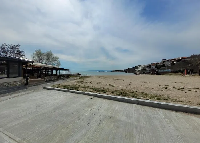 Laguna Alba * Каварна