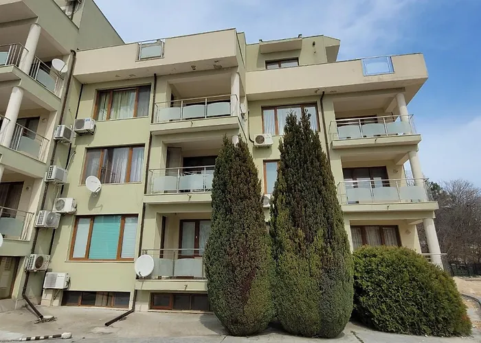 Laguna Alba Апартамент *